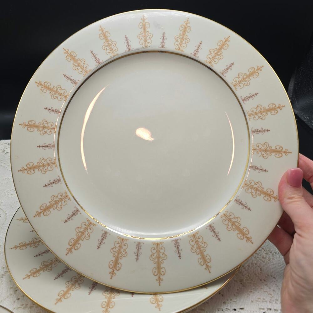 Vintage Syracuse China 3 dinner plates 1 salad Marquesa pattern